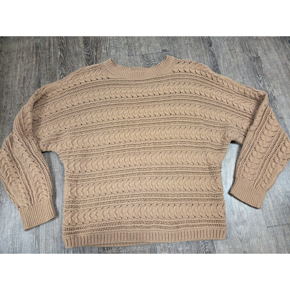 Cyrus Light Brown Beige Knit Crewneck Pullover Sweater Size Medium